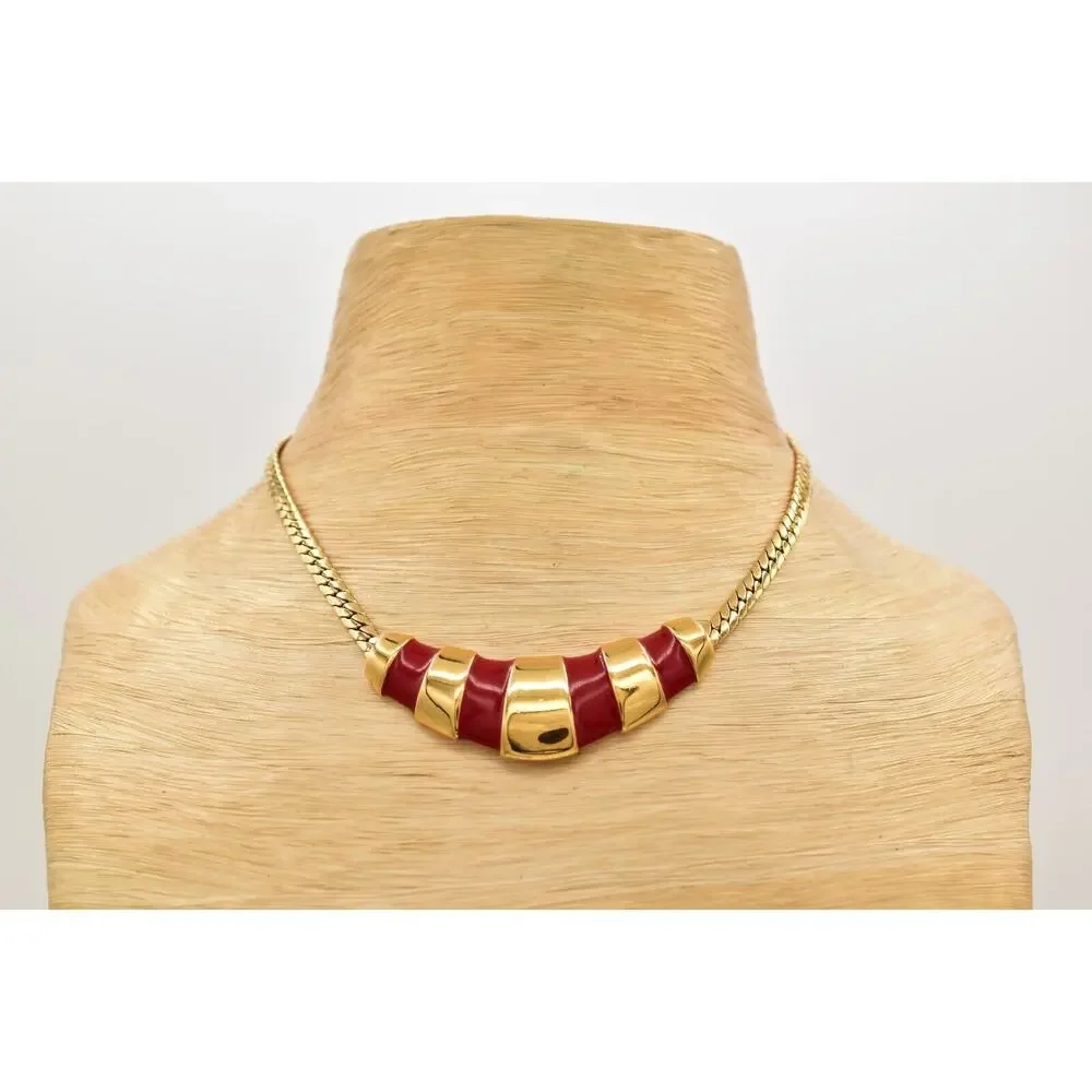 Napier Vintage Collar Necklace Red Enamel Gold Herringbone Chain Signed BinA17